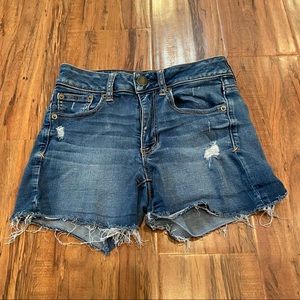 American Eagle Cut Off Distressed Jean Shorts Women’s 2 Super Stretch Material